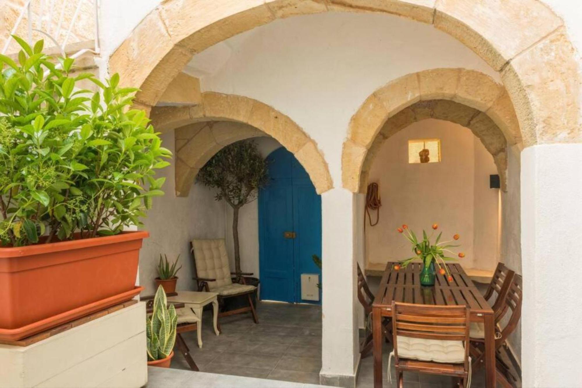 Authentic 1St Fl Apartment At The 3 Cities Marina Cospicua Exterior foto